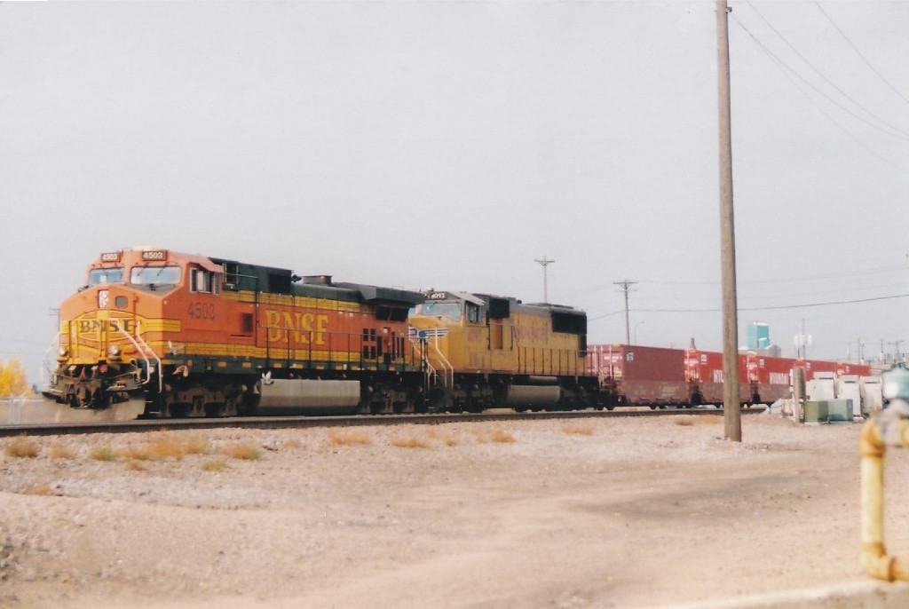 BNSF 4503 East